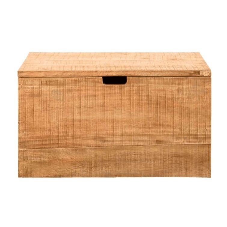 Een echte klassieker in de kinderkamer: een houten kist voor opbergen