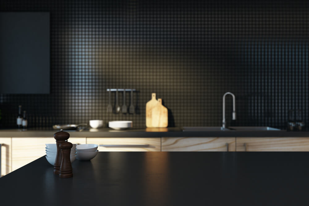 Moderne keuken in het zwart
